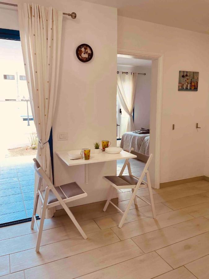 Apartment Luna -Modern One Bedroom Apartment In Central Puerto Del Carmen Tias Exterior photo